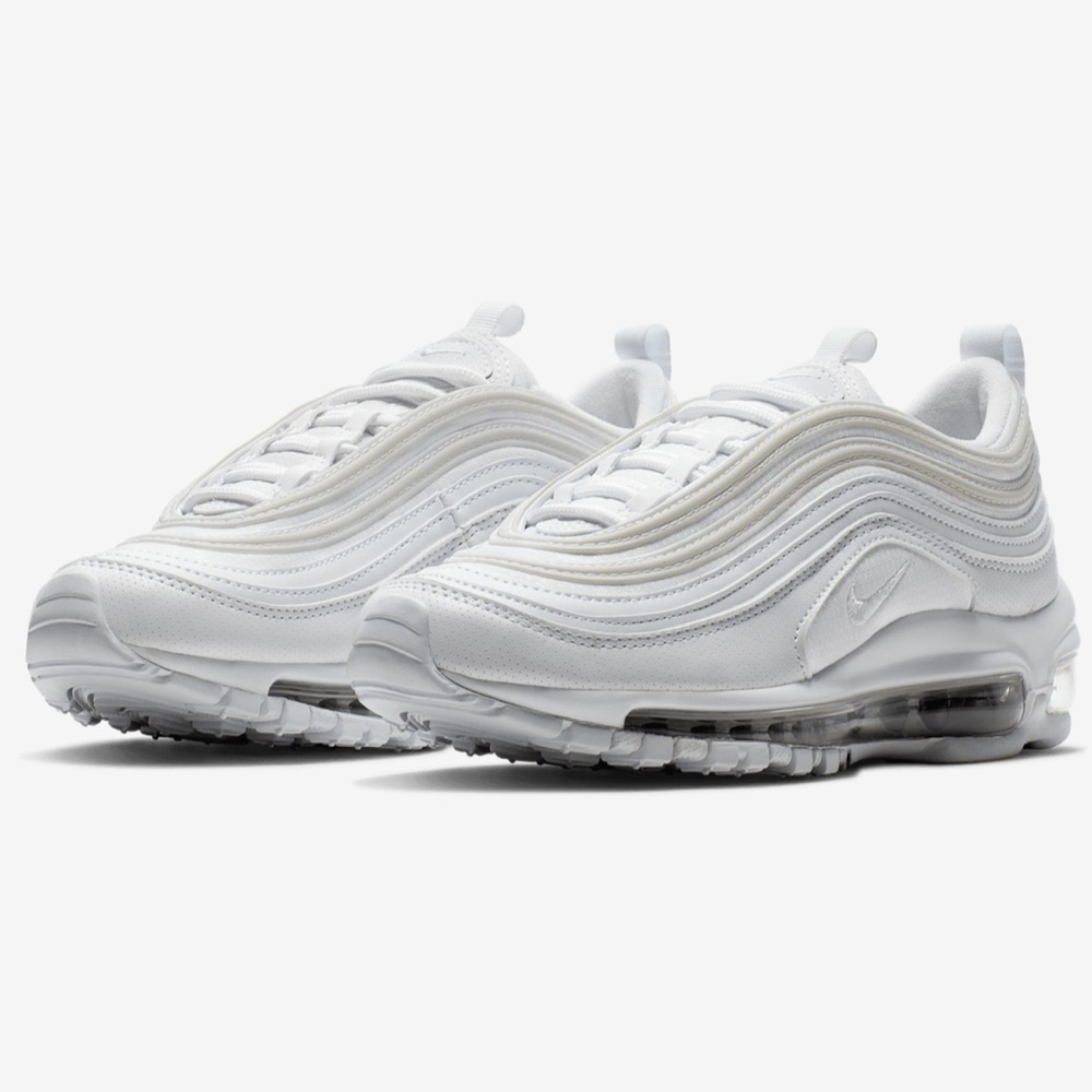 Nike Air Max 6.5 Youth Size (kids); 7.5 W